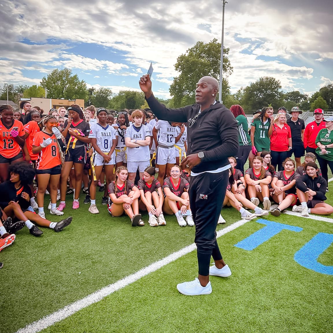 <p>VIP access to events, coaching forums, giveaways and workshops hosted by industry partners, connecting you with fellow SURGE members.</p>